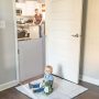 Hallways Use Mesh Safety Dog Gate Retractable Baby Extra Wide Safety Kids or Pets Gate In living Room