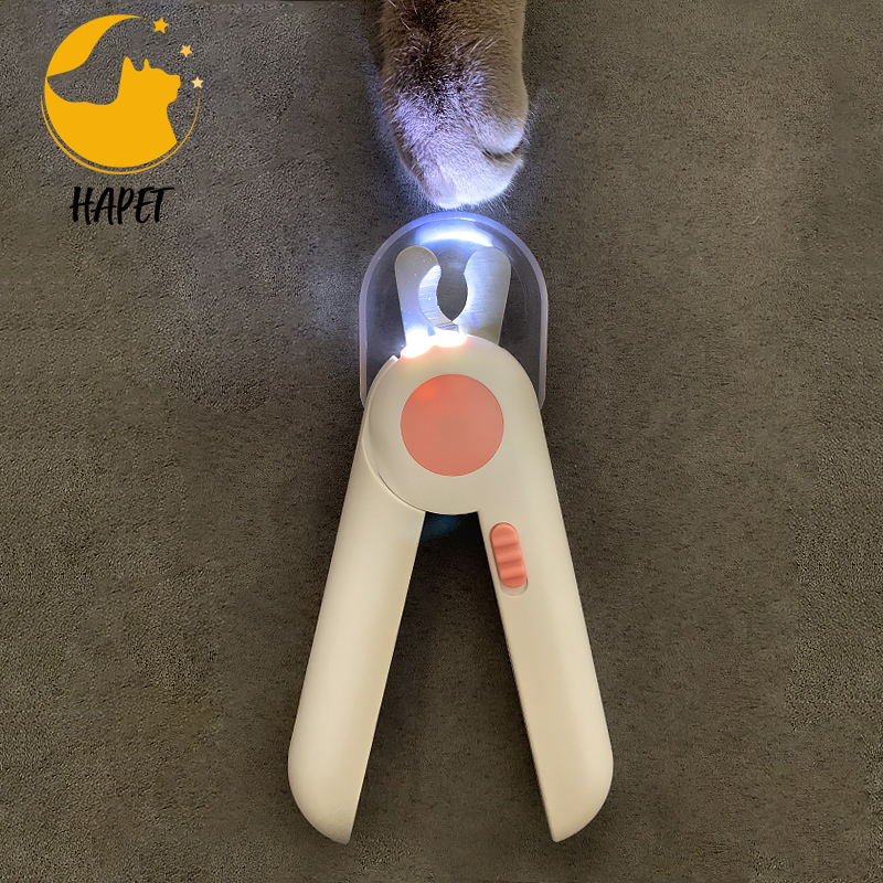 Pet Scissors Avoid Over Cutting Cat Claw Trimmer with Ultra Bright LED Pet Nail Scissors With Led Light