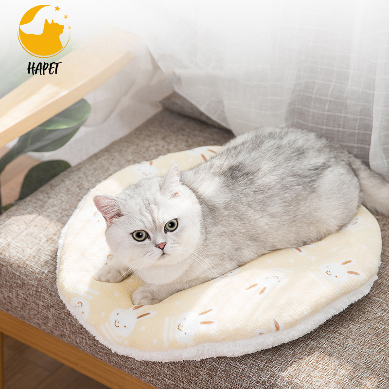 Ultra Soft Pet Bed with Cute Prints Reversible Fleece Crate Bed Mat Machine Washable Pet Bed Liner
