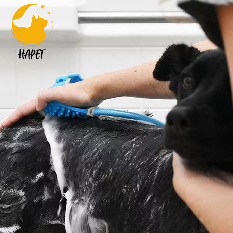 Dog bath pet shower head shower pet bath brush cat and dog supplies silicone massager