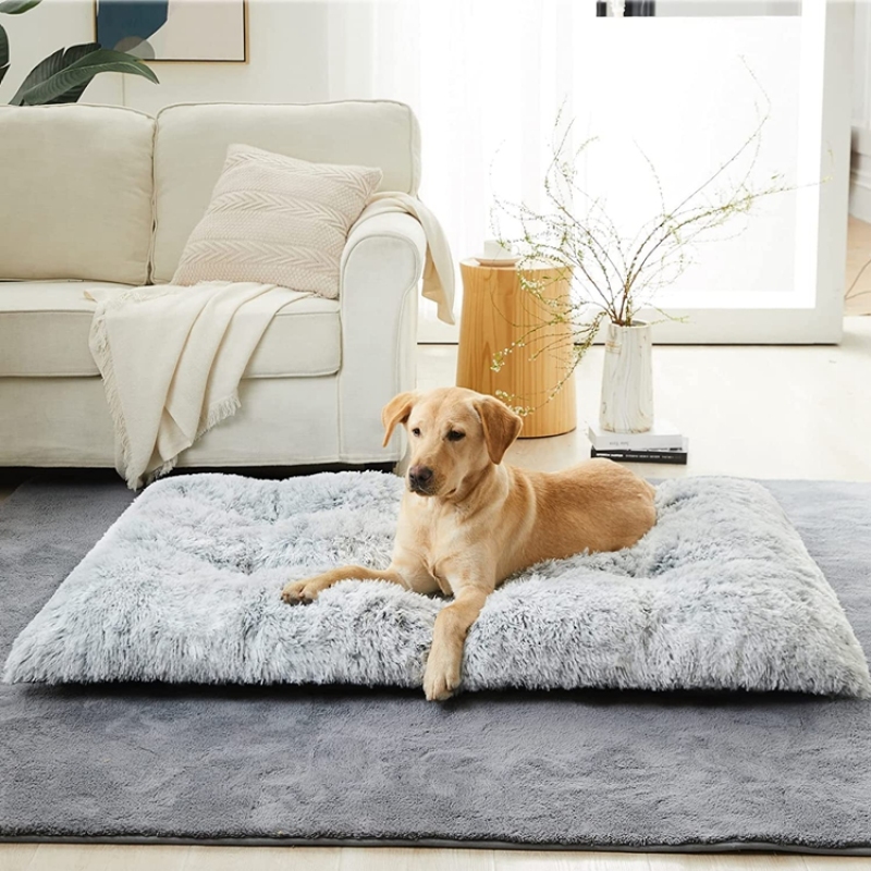 Factory Custom Plush Dog Crate Bed Fluffy Cozy Kennel Pad Washable Dog Mats with Anti-Slip Bottom for Large and Medium Dog
