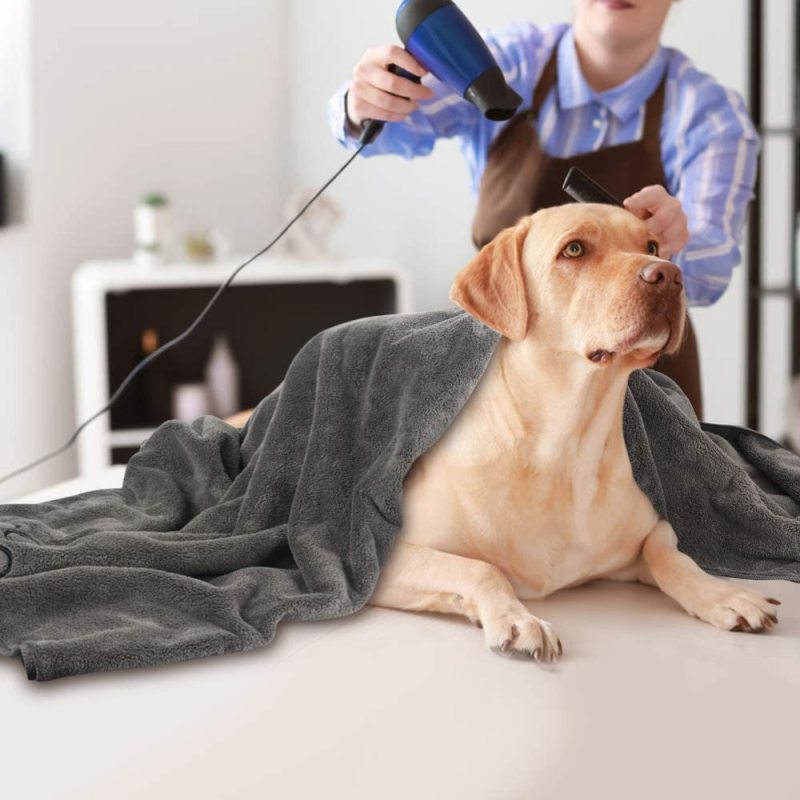Dog Towel uper Soft Dog Drying Towel Ultra Absorbent Dog Bath Towel with Embroidered Paw Print