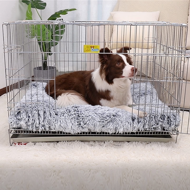Wholesale Custom Washable Anti-Slip Dog Bed Crate Mat Deluxe Plush Soft Sleeping Anti Anxiety Fluffy Kennel Pet Beds