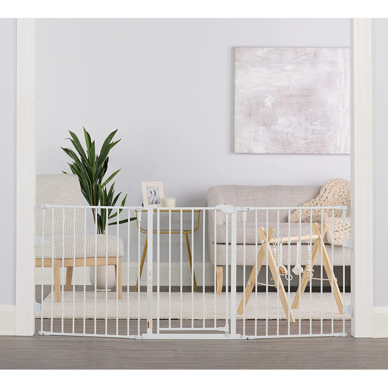 Wall Mounts and Hardware Configurable Baby Gate Use at Living Room For Pet
