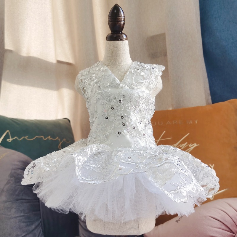 Dog Lace Wedding Dress Tutu Skirt Puppy Cat Floral Princess Dress Pet Birthday Party Costume for Spring Summer