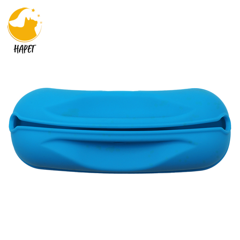 Silicone Dog Treat Pouch-Small Training Bag-Portable Dog Treat Bag for Leash with Magnetic Closure and Waist Clip