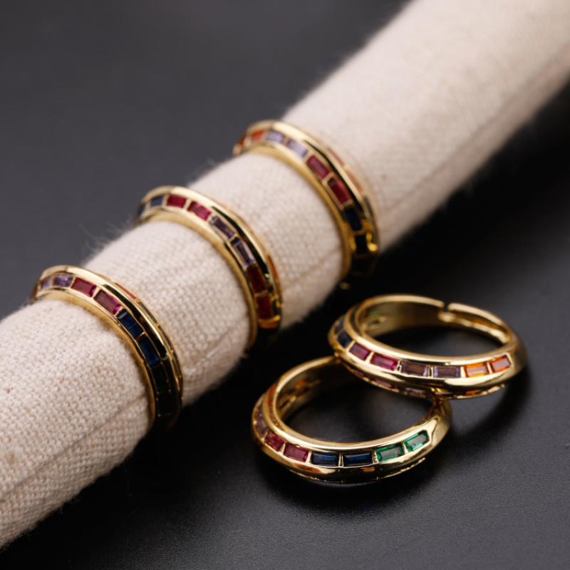 Fashion Jewelry Gold Plated Gemstone Rings Copper Colourful Zircon Stone Hollowed Round Ring For Lady New Arrival 2021