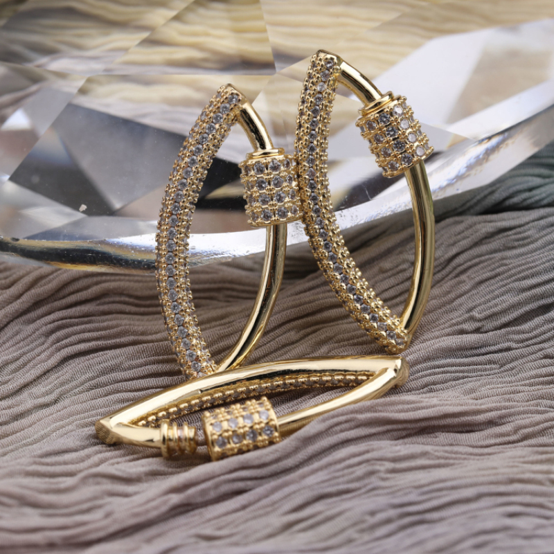 2021 New Fashion Jewelry Findings Screw Clasp Carabiner Pendant Jewelry Components for Necklace Making