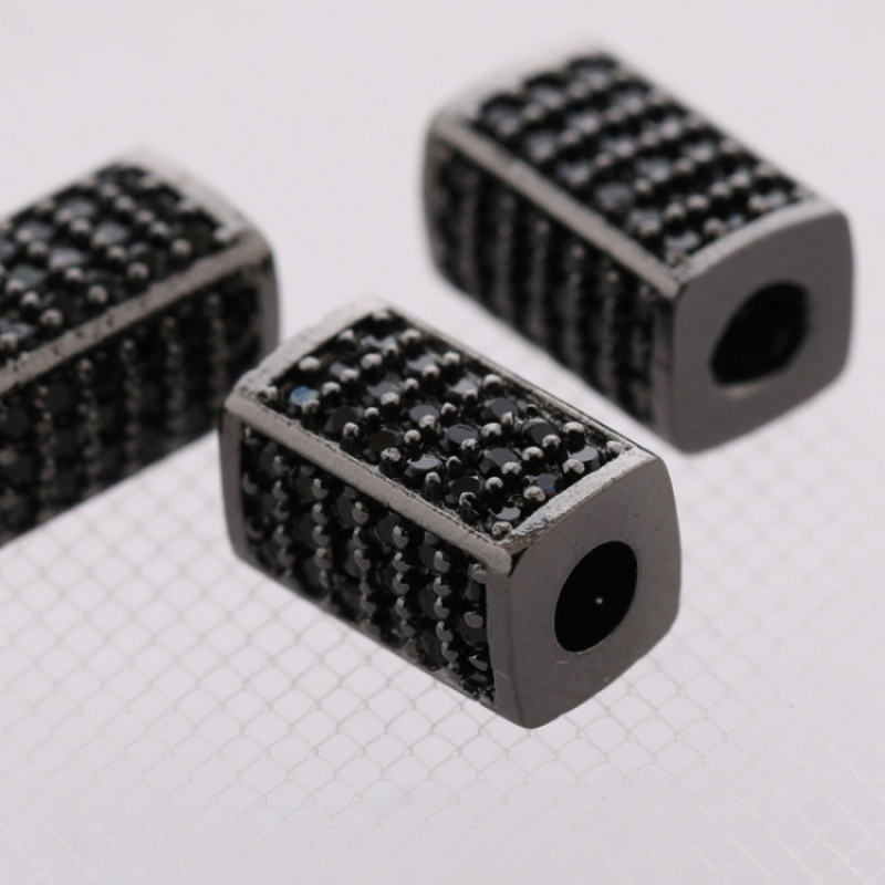 Hot Selling Cubic Zircon Pave Fashion Long Metal Bead Charm for Womens Jewelry Finding