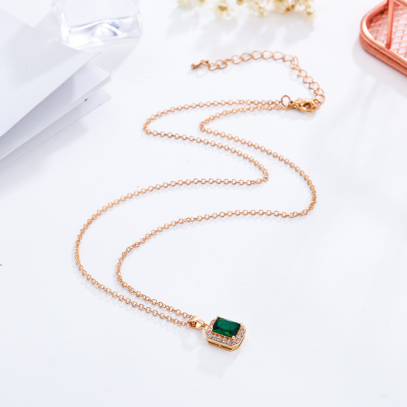 Luxury Design Gold Plated Emerald Necklace Women Jewelry Square Cubic Zircon Necklace