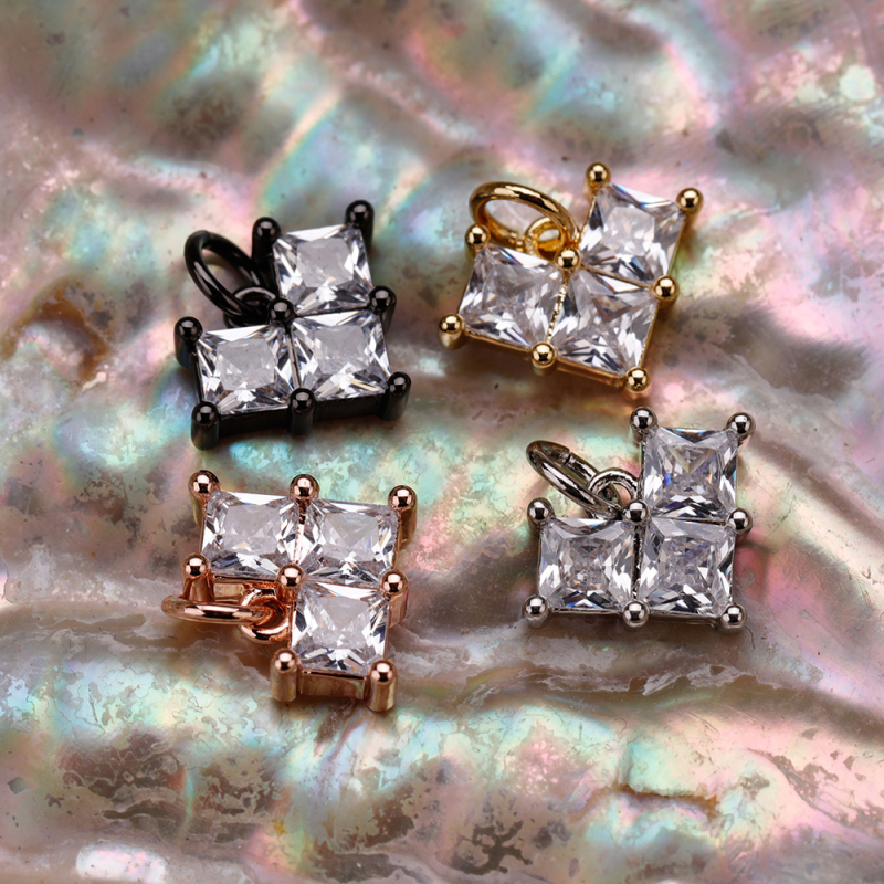 Wholesale  New Coming  Heart Series Micro Pave Shiny Pendant For Gift