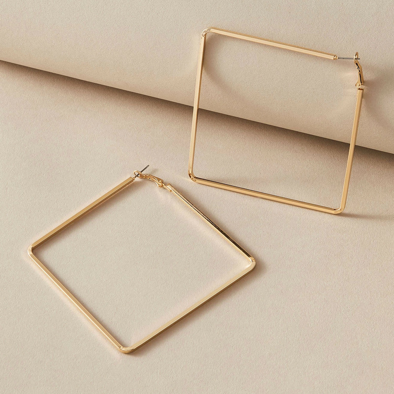 Luxury Design Hollow Element Classic Trendy Jewelry Large Size Geometric Square Earring for Woman
