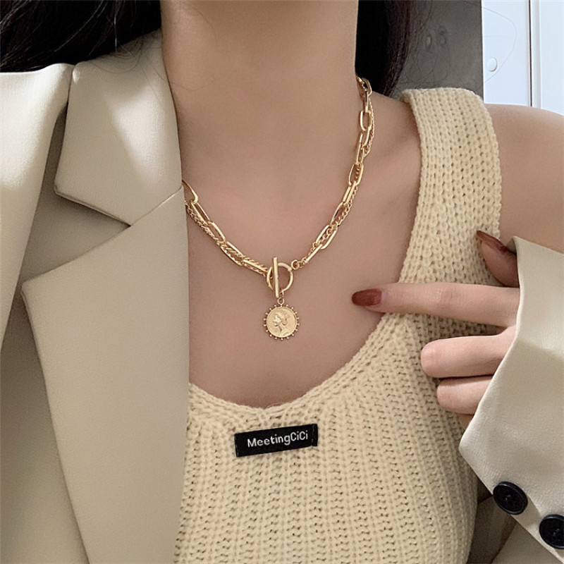 Ins Style 18K Gold Plated Women Accessories Jewelry Beauty Head Pendant Link Chain Necklace