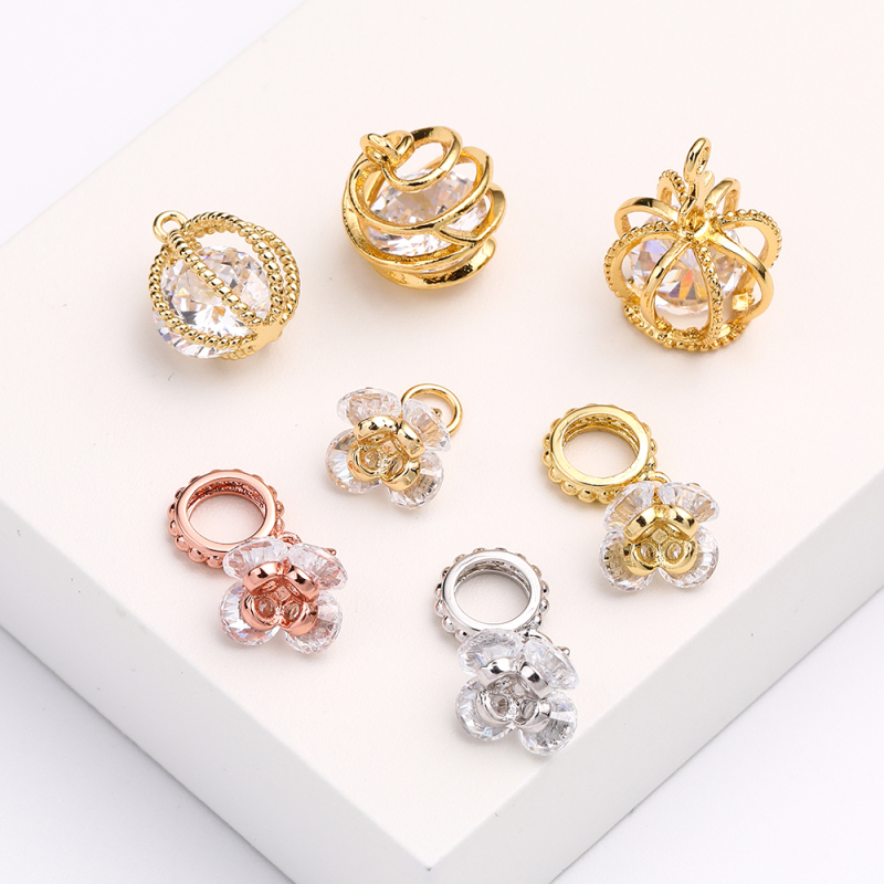 Hand Made Body Jewelry Charms Diy Pendant Necklace Copper Women Gift Necklace Crown Light Ball Flowers Design Accessories