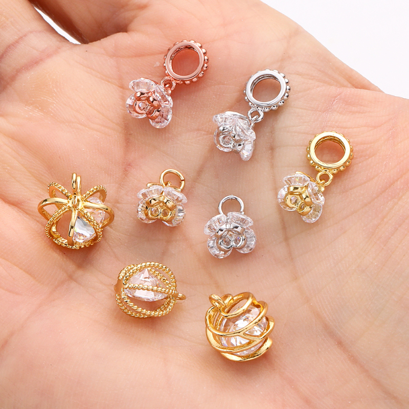 Hand Made Body Jewelry Charms Diy Pendant Necklace Copper Women Gift Necklace Crown Light Ball Flowers Design Accessories