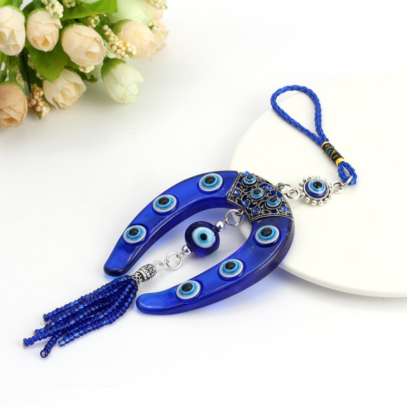 New fashion wall hanging horseshoe pendants charm car keychain jewelry evil eyes bead pendant