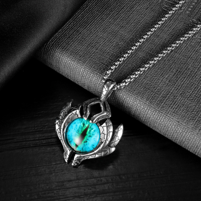 Vintage Turkish evil eyes pendant titanium steel devil eye necklace jewelry blue eyes stainless steel necklace for men