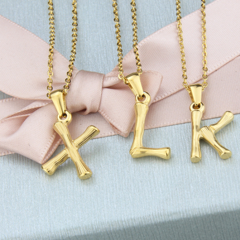 High Quality Retro Gold Plated Stainless Steel Letter Pendant Necklace for Sale