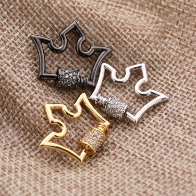 Custom Wholesale Fashion Gold Plated Crown White Zircon DIY Carabiner Jewelry Accessory for Bracelet Necklace Earrings Making