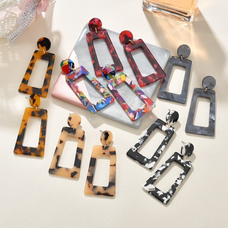New Arrival Simple Trapezoidal Shaped Colorful Personality Exaggerated Acrylic Jewelry Pendant Earrings for Women