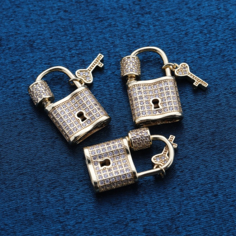 Wholesale Korean Fashion Custom Gold Plated Zircon Copper Lock Design Carabiner Jewelry Accessory for Bracelet Necklace Making