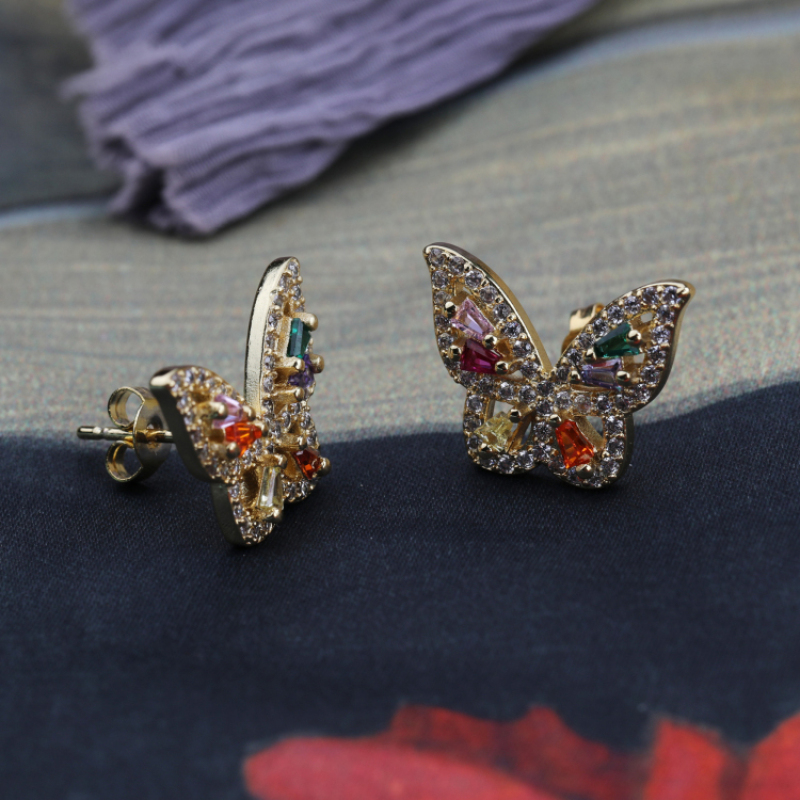 New Handmade Micro Insert Zirconia Gold Brass Lifelike Butterfly Stud Earring Jewelry for Women and Girl