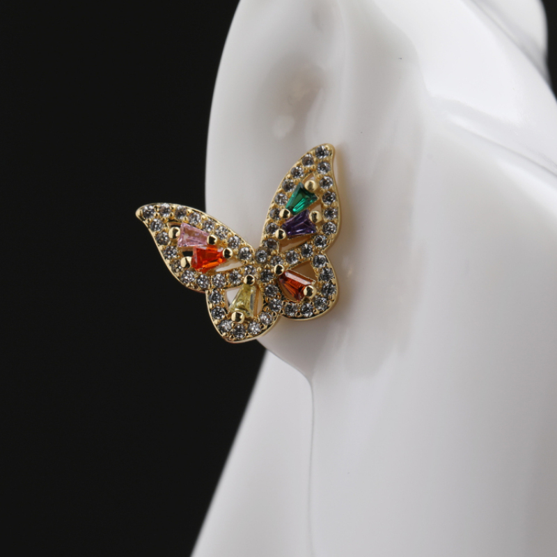 New Handmade Micro Insert Zirconia Gold Brass Lifelike Butterfly Stud Earring Jewelry for Women and Girl