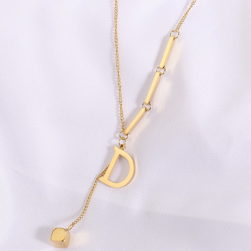 Low MOQ Gold Plated Letter D Pendant Stainless Steel Necklace Women's Sweater Chain Necklace 2021