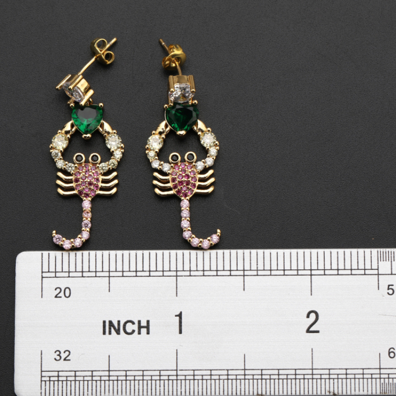 New Popular Simple Delicate Women Earrings Gift Trendy Girls Maple Scorpions Shape Stud Earrings