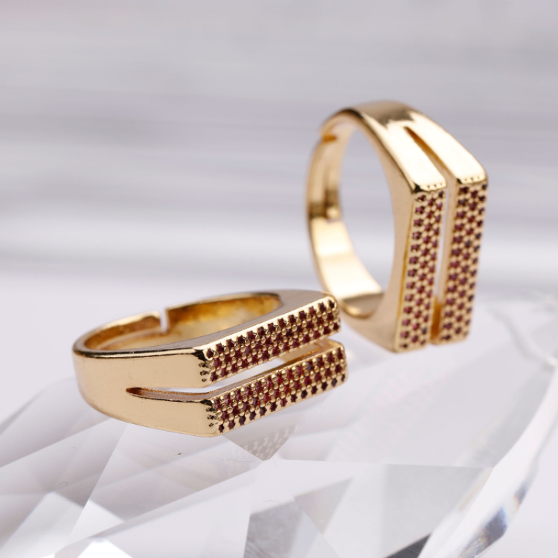 Classic Design Copper Gold Plated Ring Geometrical Shape Rose Red Zircon Rings Jewelry Women Handmade 2021 New Arrival Wholesale