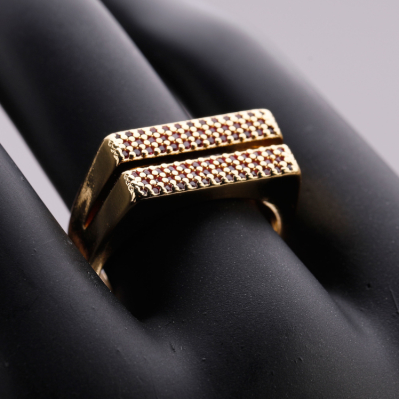 Classic Design Copper Gold Plated Ring Geometrical Shape Rose Red Zircon Rings Jewelry Women Handmade 2021 New Arrival Wholesale