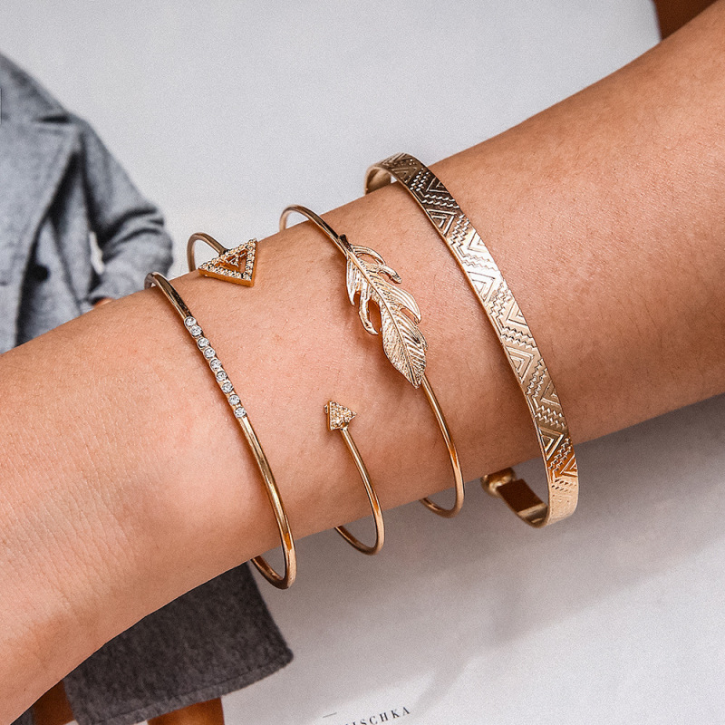 Charm Micro Paved Zircon Chain 4 pieces Set Opening Arrow  Leaf Multi layer Bangles Bracelets Jewelry Gift