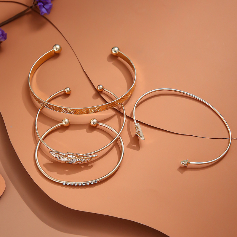 Charm Micro Paved Zircon Chain 4 pieces Set Opening Arrow  Leaf Multi layer Bangles Bracelets Jewelry Gift