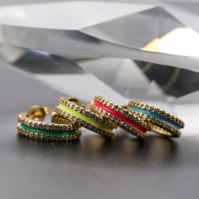 New 2021 Trendy Micro Insert Zirconia Design Charm Jewelry Circle Hoop Earrings for Women and Girl