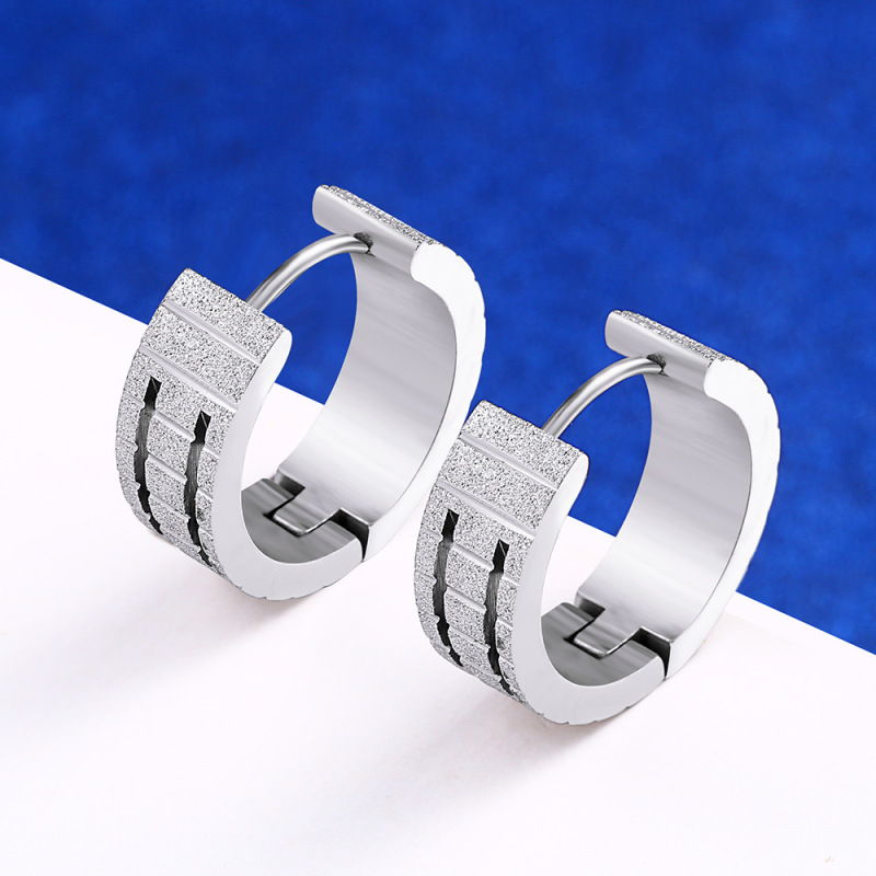 2021 Custom Women Fashion Accessories Gold Plated Jewelry Huggie Earrings Stainless Steel Earrings Saudi Gold Hoop Earrings