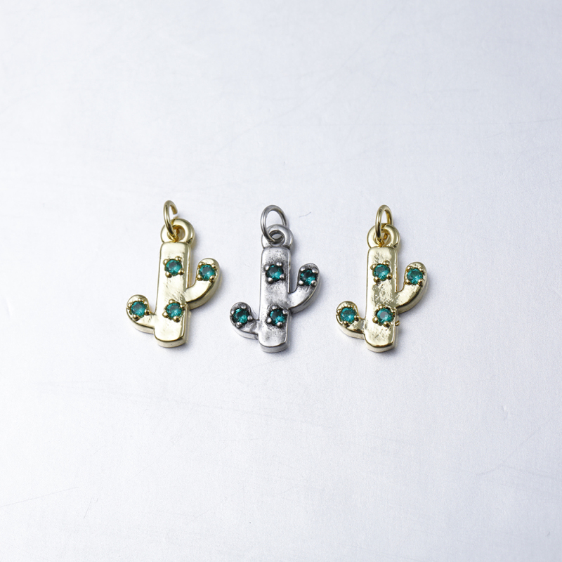 Micro Insert Zirconia Designer Necklace Gold Brass Cactus Jewelry Pendants Charms for Jewelry Making