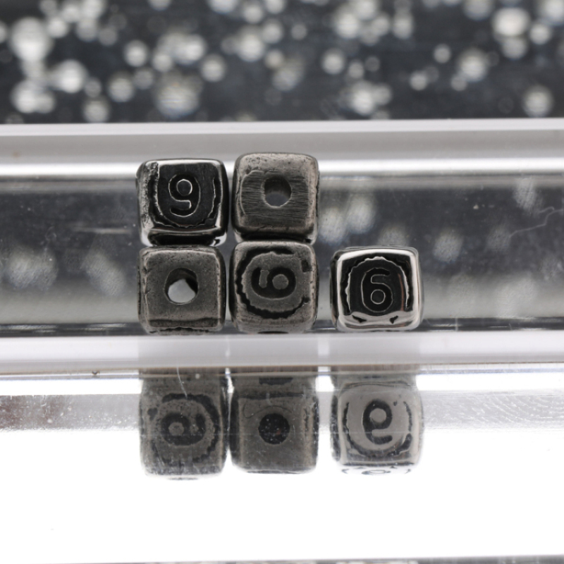 Wholesale Antique Silver Gun Metal Plated Square Number Beads Jewelry Accessories
