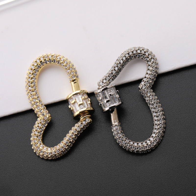 High Quality Clear CZ Micro Pave Heart Shape Clasp Carabiner Gold Plated Heart Pendant for Necklace Jewelry Findings