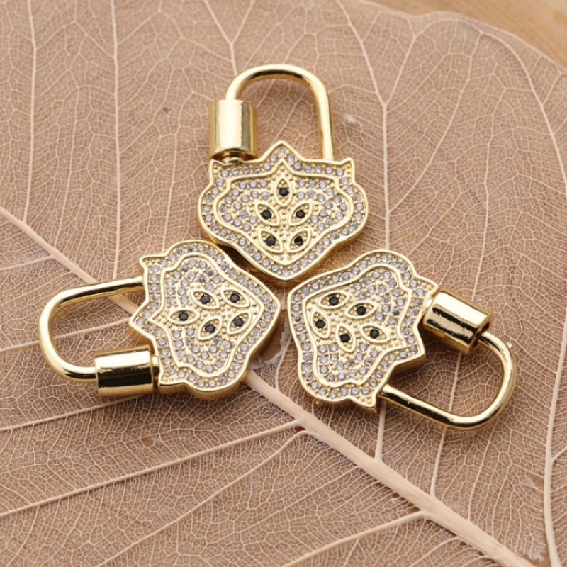 Clear CZ Micro Pave lucky Lock Screw Clasp Carabiner Gold Plated lucky Pendant for Necklace Jewelry Making