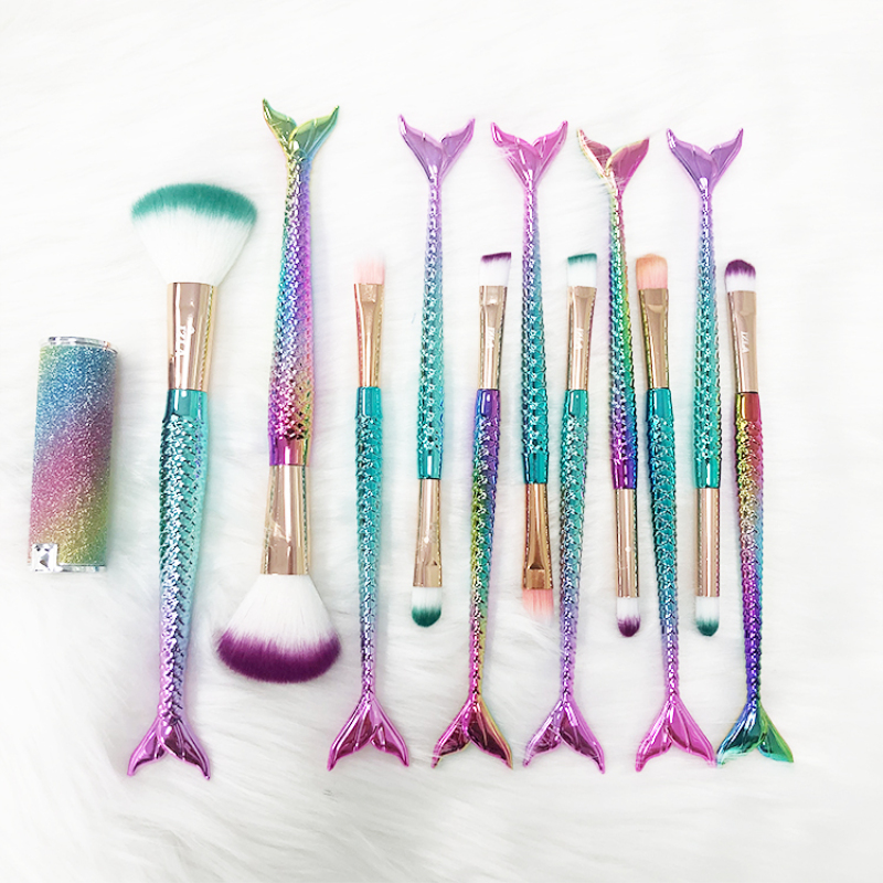Professional Transparent Diamonds Crystal Handle Private Label Makeup Brushes fish Makeup Brush Set