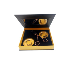 Custom eyelash Set customized boxes Eyelash curler Vegan glue free magnetic eyelashes