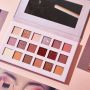Waterproof  Makeup High Pigment Eyeshadow Pallet Wholesale Glitter Eyeshadow