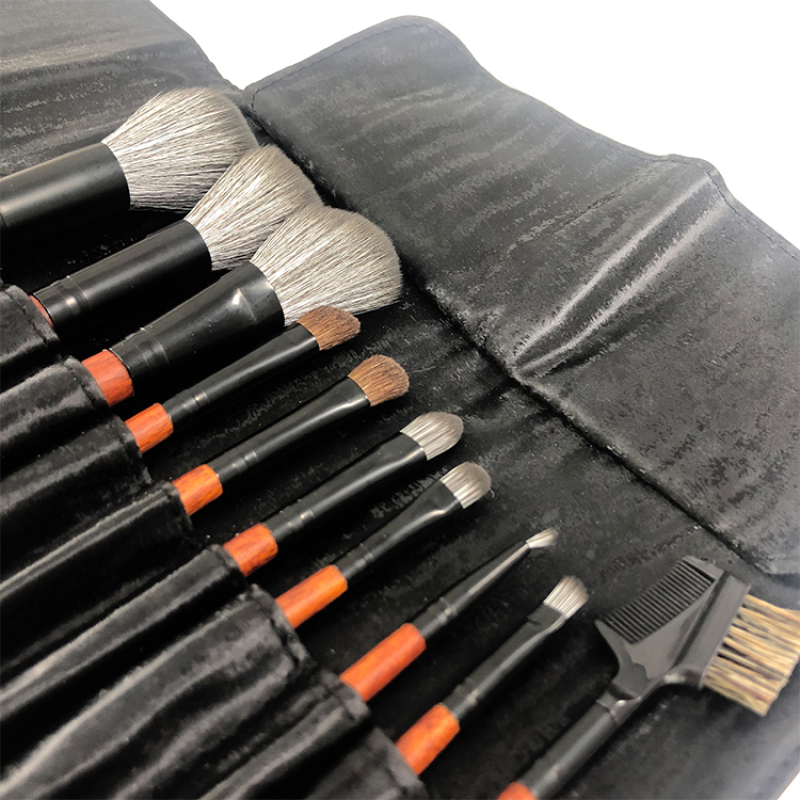 High Quality Professional Horse Hair Face Makeup Brush Set Private Label