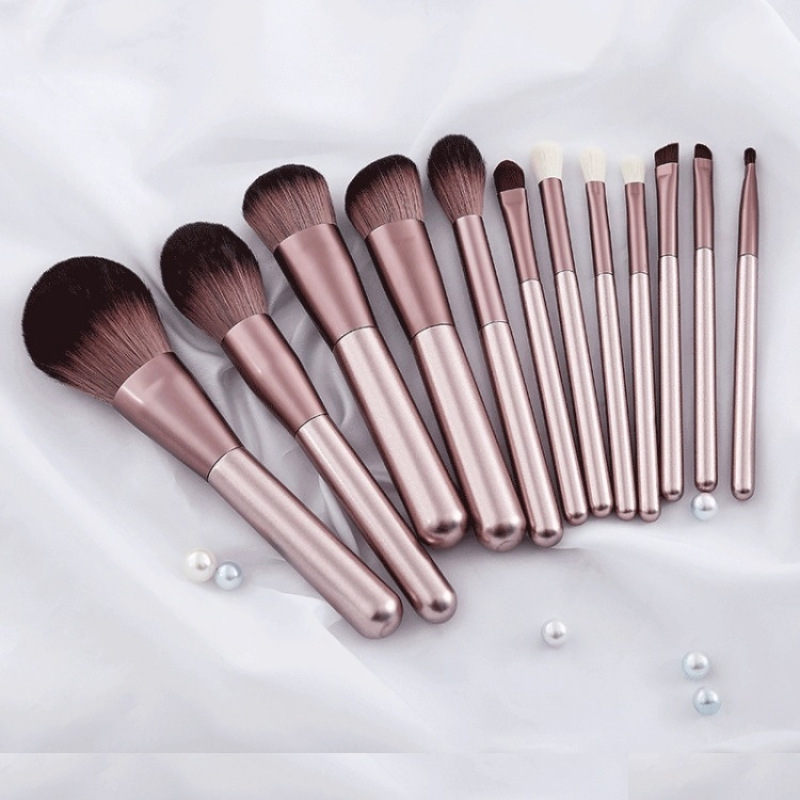 Cheap professional 14 pcs Custom High Quality Face Makeup Brush Set