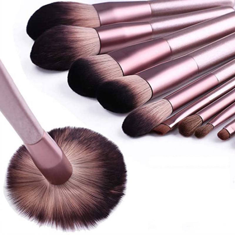 Cheap professional 14 pcs Custom High Quality Face Makeup Brush Set