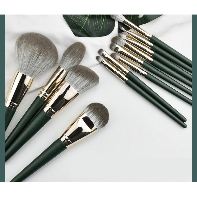 Cheap Professional 14 pcs Custom High Quality Unique makeup brush set with quilt bag