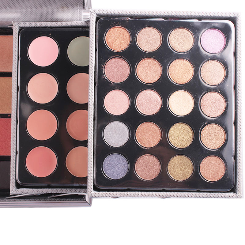 Custom Colorful  Make up Set Wholesale Eye shadow Case makeup set all in one Pigment Eyeshadow Palette