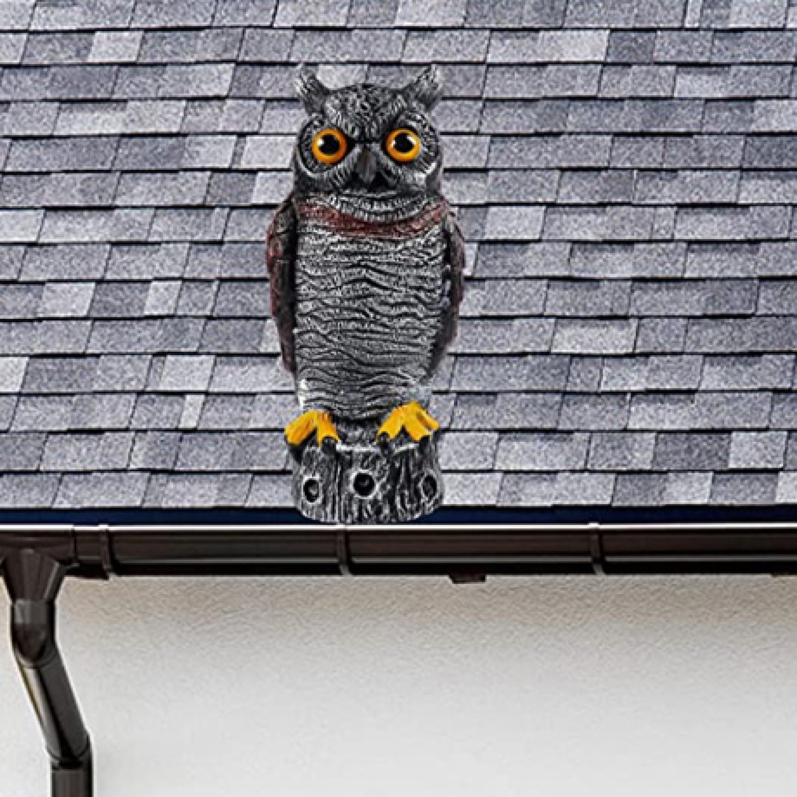 Customized  Horned Owl Bird Deterrents with Yellow Claws Outdoor Garden Realistic Plastic Owl Bird Scarecrow Decoy Wholesale