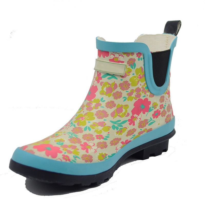 Hot Sales Outdoor Fashion Adult Chelsea Boots Full Prints Rain Boots Waterproof  Women Chelsea Boots