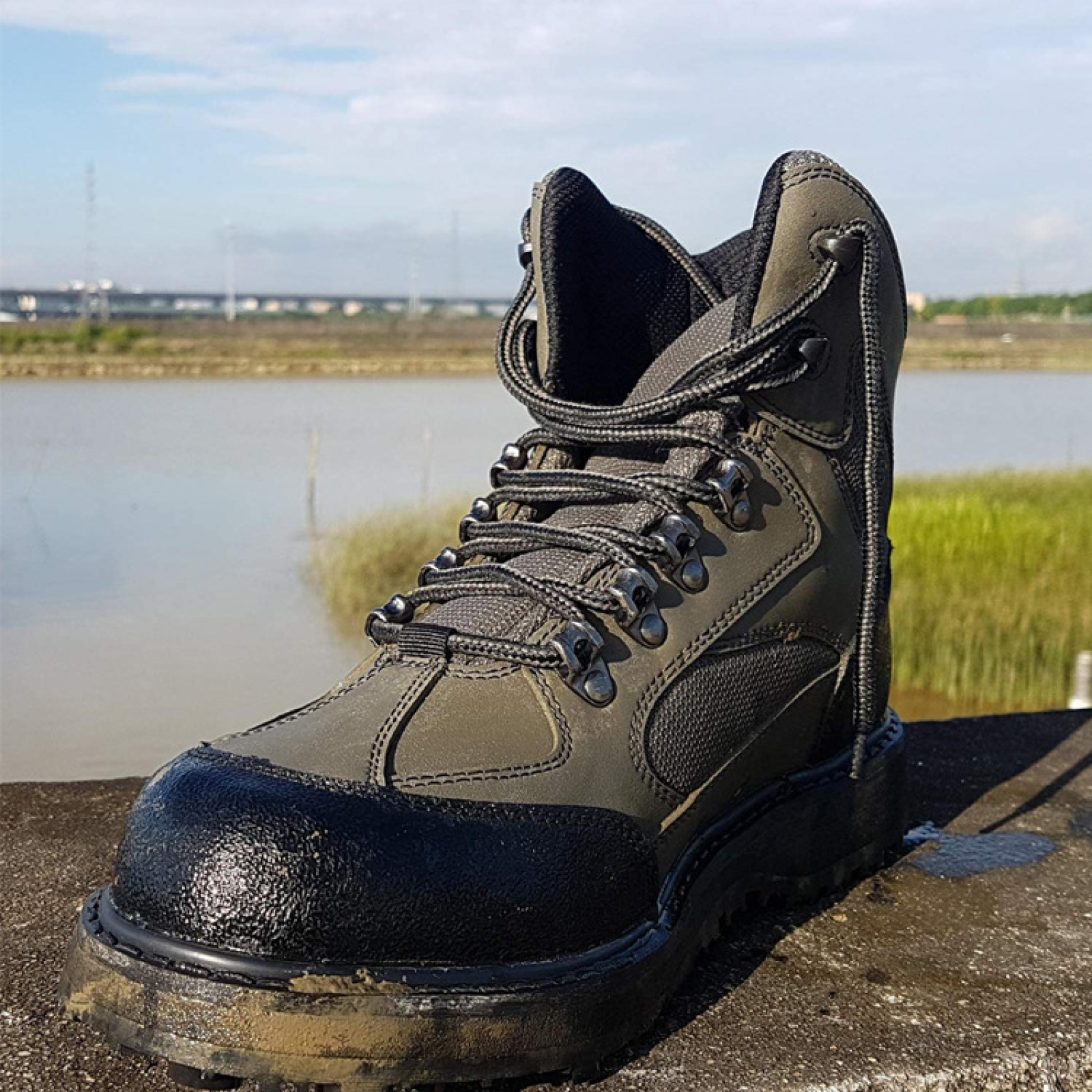 Men's Extra Comfort High Quality Rubber Out sole River Wading Boots Manufacturer